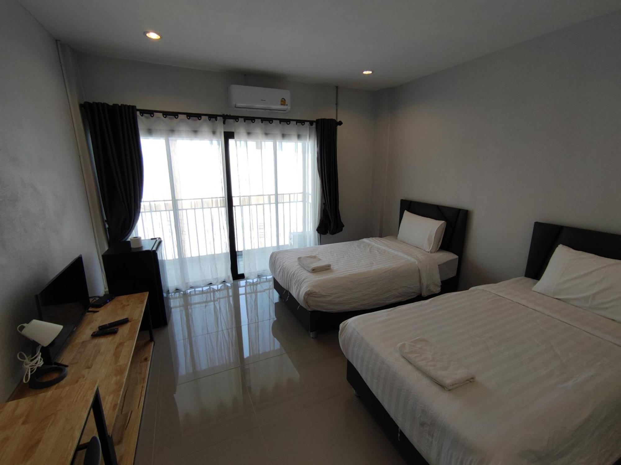 ไลฟ์ โฮเทล ร่องขุ่น - วัดร่องขุ่น เชียงราย Hotel Ban Mai  ภายนอก รูปภาพ